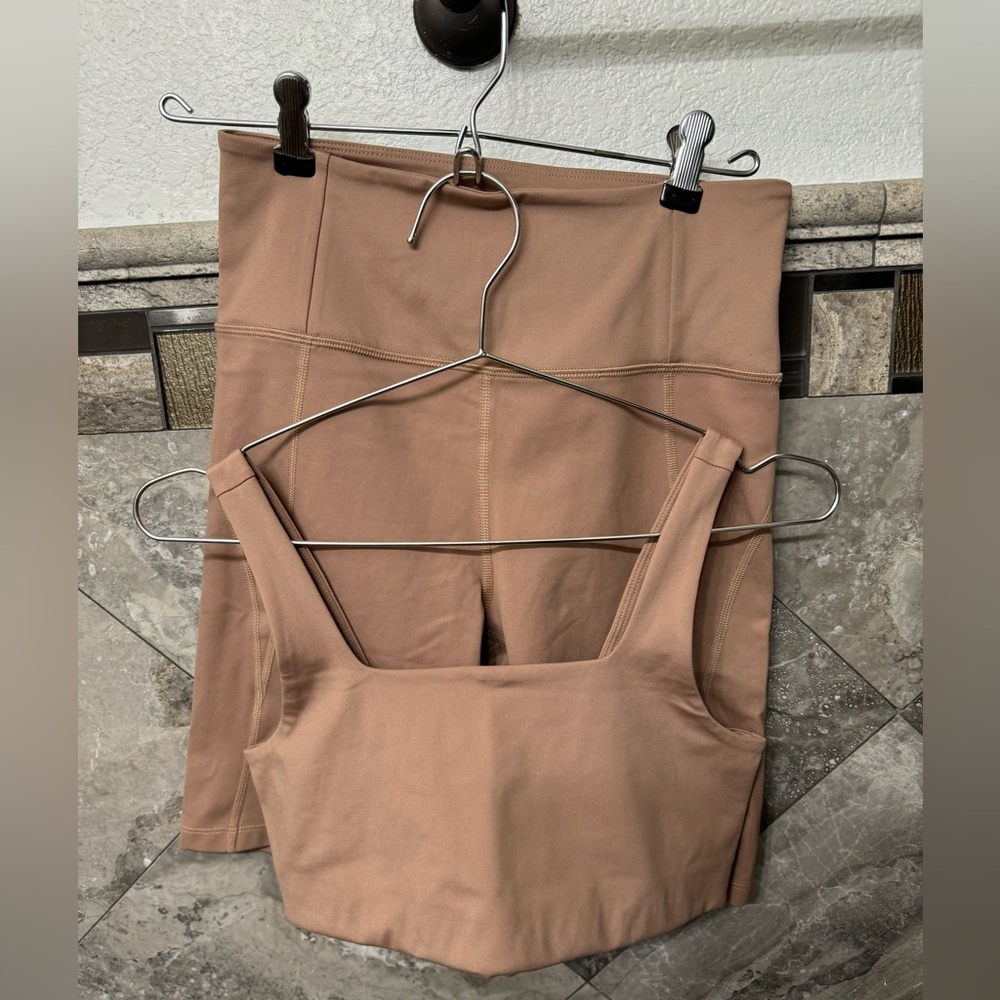 Girlfriend Collective Set